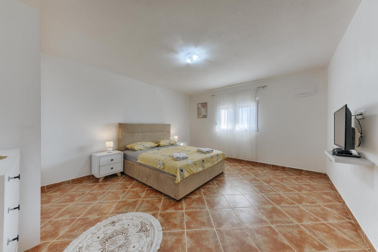 Apartmani Vittoria Bar Ngoại thất bức ảnh