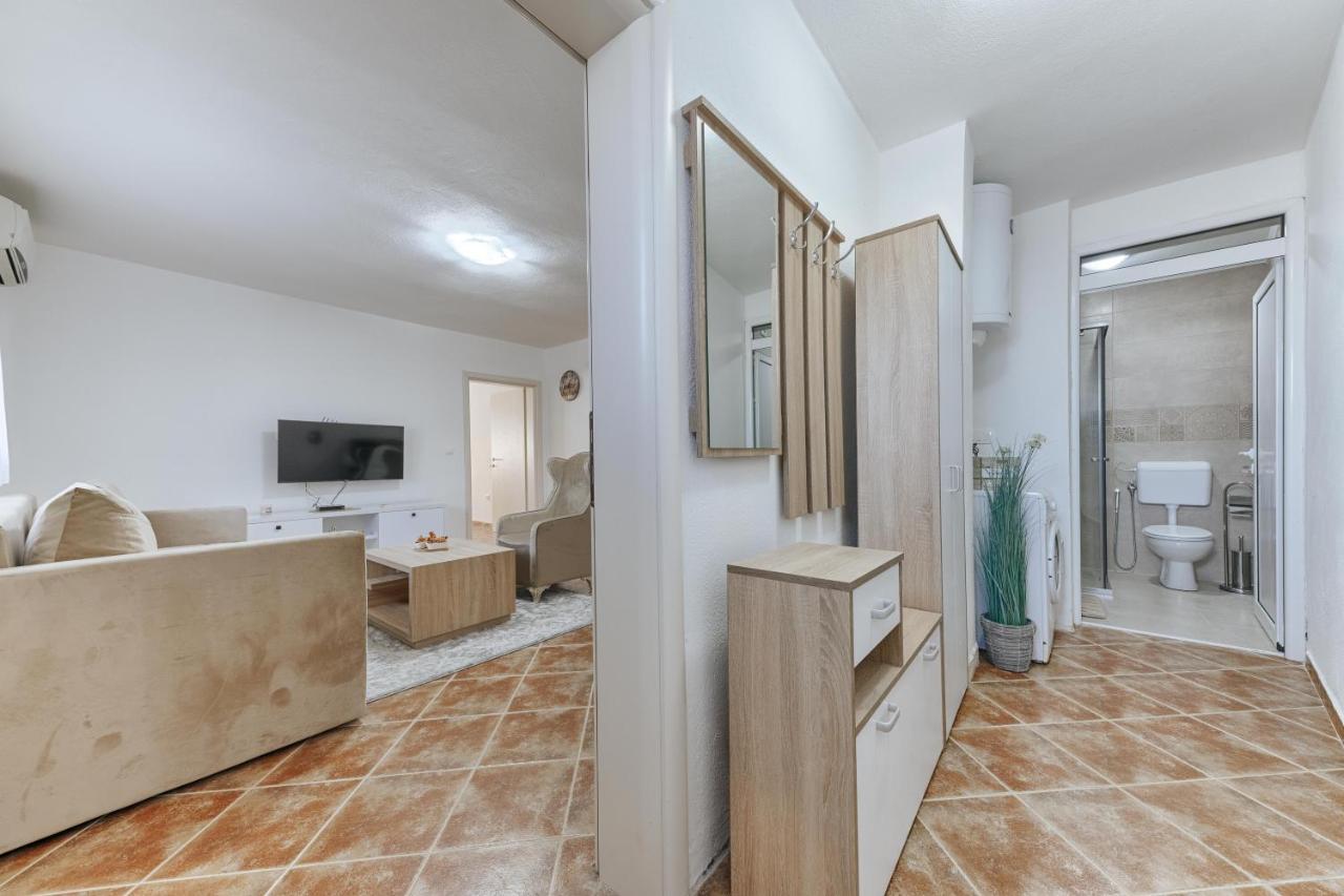 Apartmani Vittoria Bar Ngoại thất bức ảnh